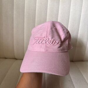 Womens Titleist Breast Cancer Awareness Embroiderd Logo Baseball Cap Golf Hat